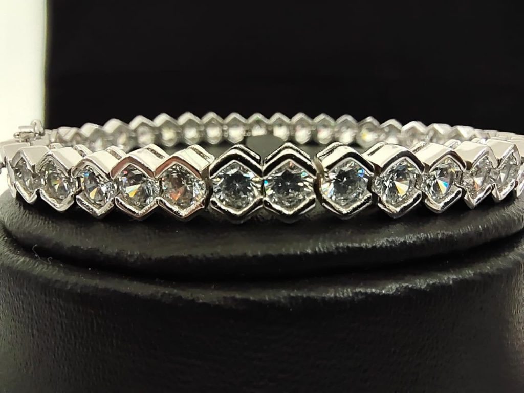 Beautiful diamond bracelet